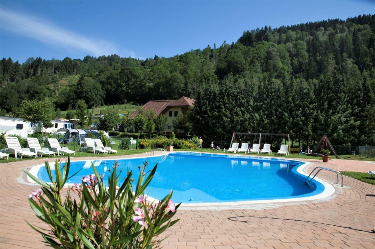 Camping Bella Austria Sankt Peter am Kammersberg Exteriör bild