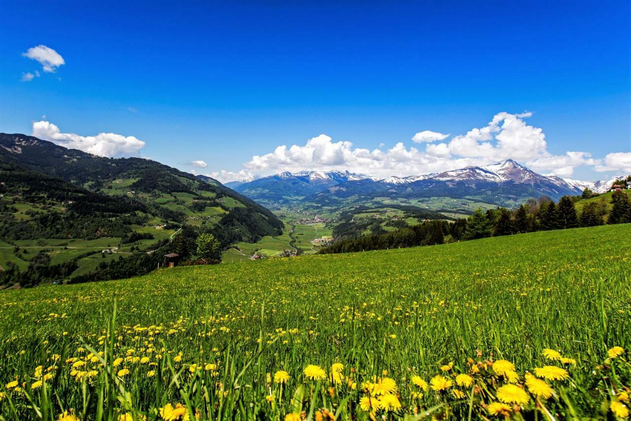 Camping Bella Austria Sankt Peter am Kammersberg Exteriör bild